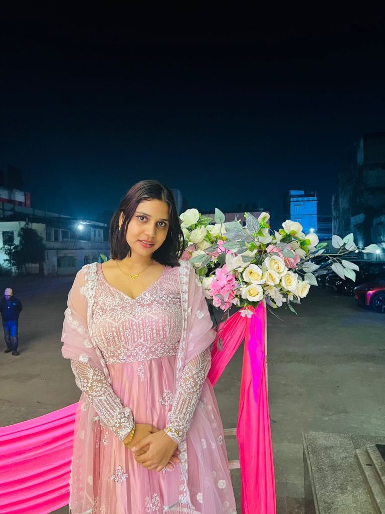 Roshni Dhakal